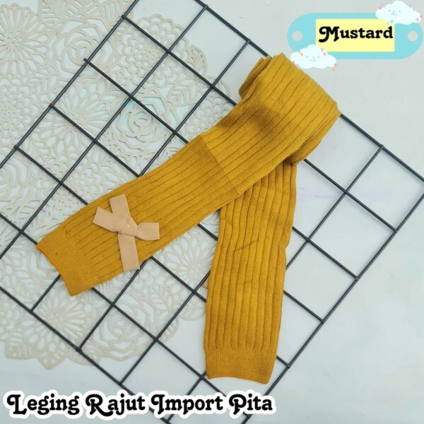 Leging Rajut Import Pita