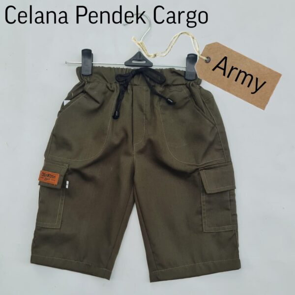 Celana Pendek Cargo